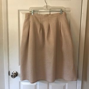 Light pink/Gold Accent Midi skirt with pockets.